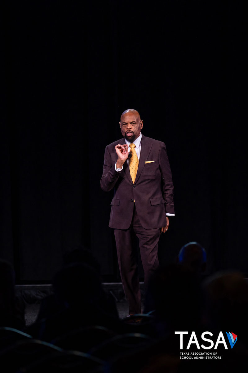 Dr. Roosevelt Nivens photo